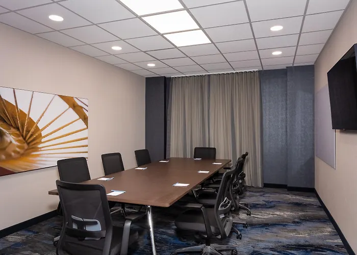 Fairfield By Marriott Inn & Suites Omaha At Mh Landing